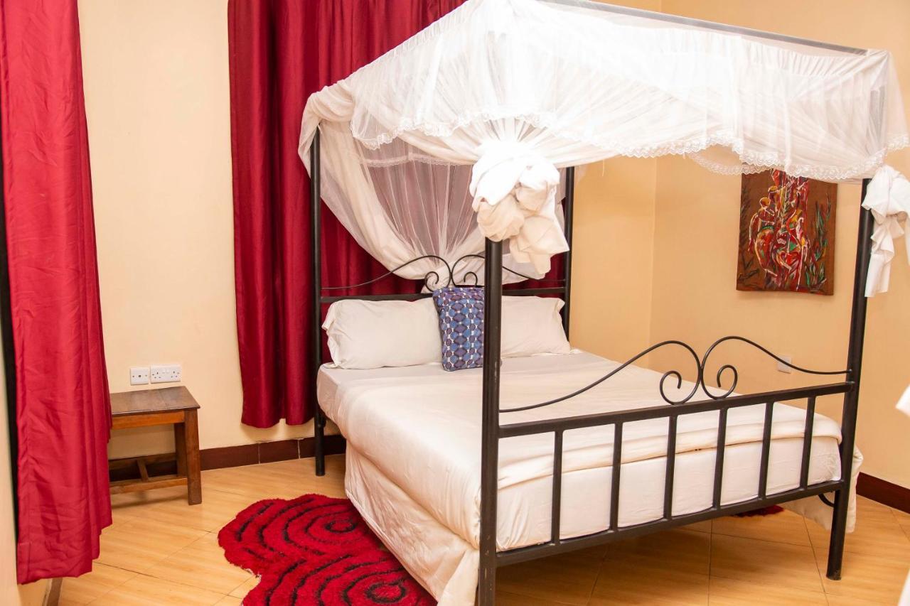 Meru Safari House Аруша Экстерьер фото