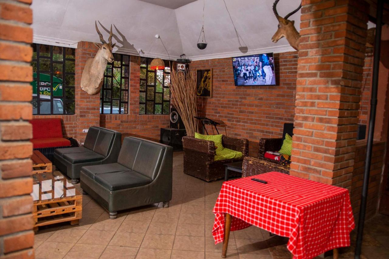 Meru Safari House Аруша Экстерьер фото